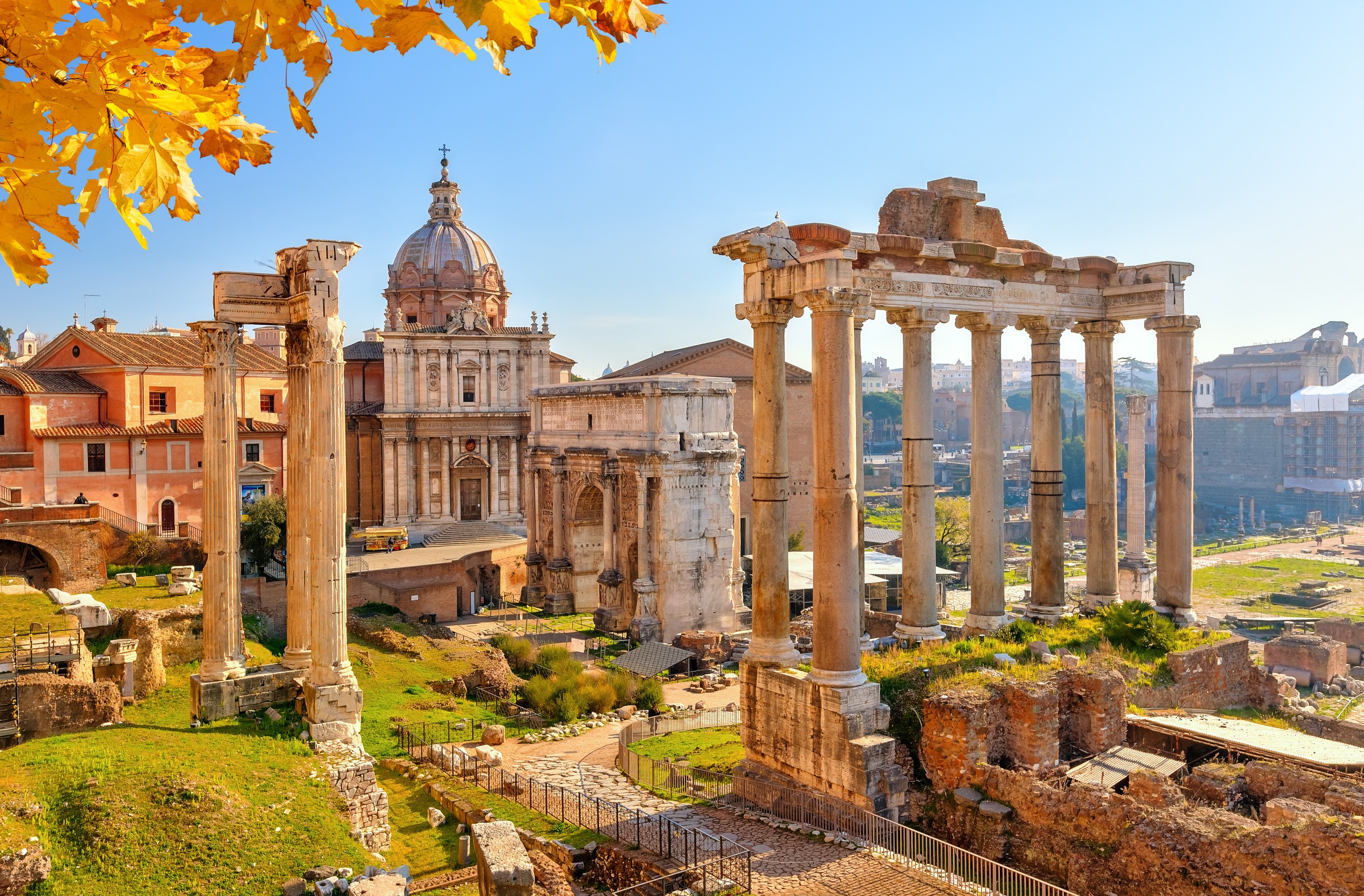 Antike Ruinen des Forum Romanum in Rom